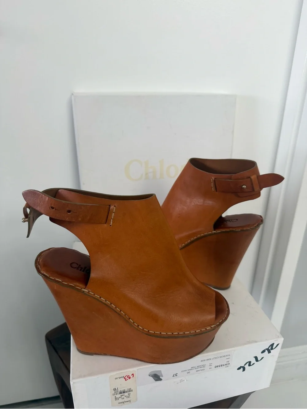 Chloé Tan Leather Peep-Toe Platform Sandals